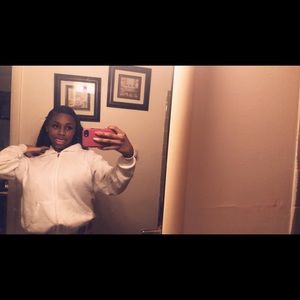 Meet your Posher, Starla